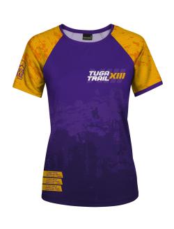 Camiseta técnica femenina en tejido Dry Tech, versátil y resistente, ideal para actividades outdoor y entrenamientos duros.